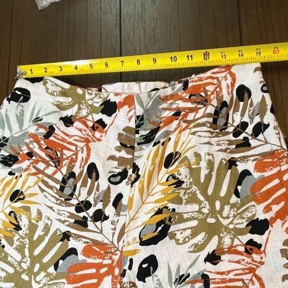 Tahari Multi Colored Tropical Wide leg Linen Pants, NWOT, size Large - Picture 10 of 10